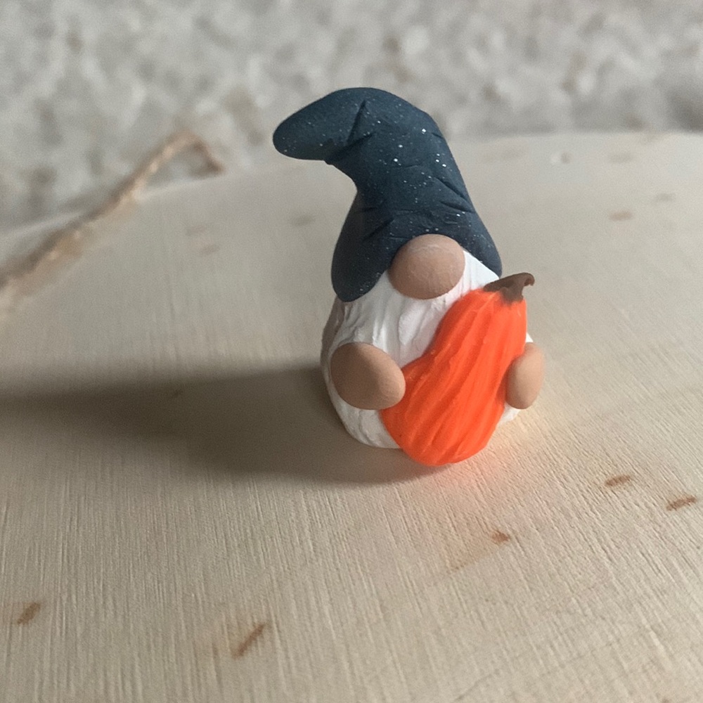 Clay fall gnome